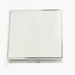 NIB Seint Eyeshadow Palette 49 Isle